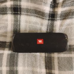JBL FLIP 4 