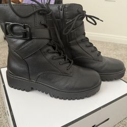 Boots Women Guess