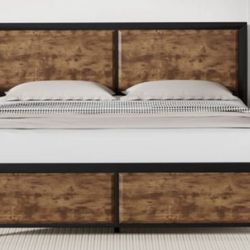 Kempst Steel Platform 3 Piece Bedroom Set 