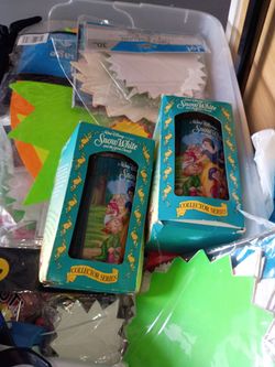 Burger King collectible Walt Disney classic Snow White and the seven dwarfs cups two of them 10 dollars each