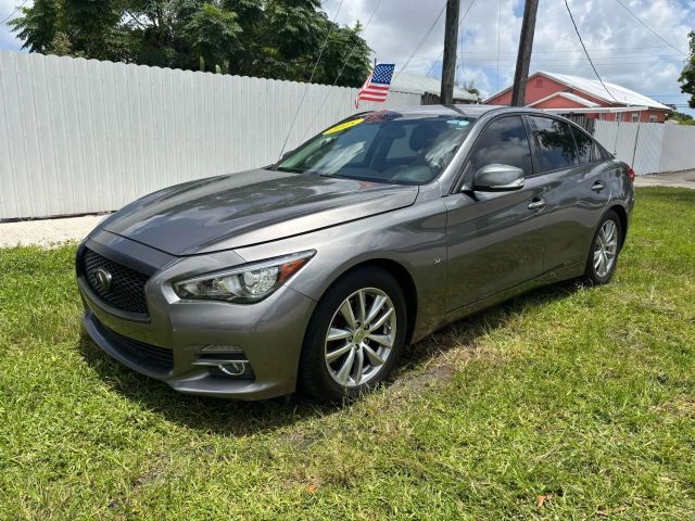 2015 INFINITI Q50