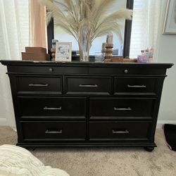 Brown Wood Bedroom Set 