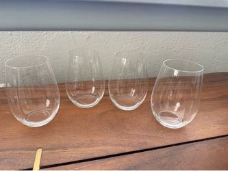 Wine Glasses (set of 4)