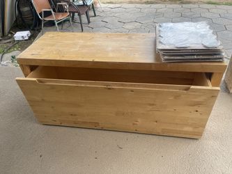 Storage rolling cabinet