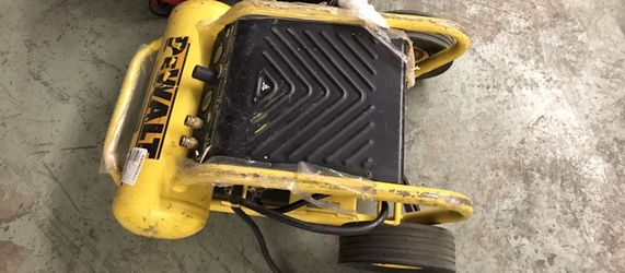 Dewalt Compressor