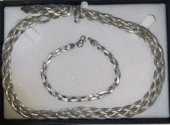 Set Of Necklace 