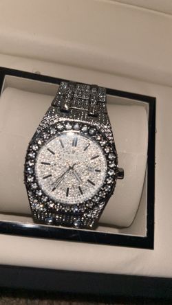 AUDEMARS PIGUET ROYAL OAK 33MM 67651 DIAMOND PAVED DIAL STAINLESS STEEL BEZEL STAINLESS STEEL BRACELET