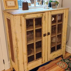 SHABBY CHIC FARMHOUSE CABINET 