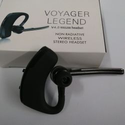 Voyager Wireless Bluetooth Earpiece 