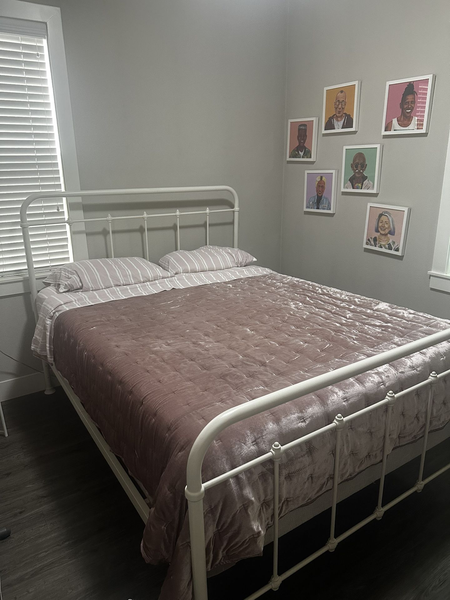 Queen Bed frame + mattress + Box Spring
