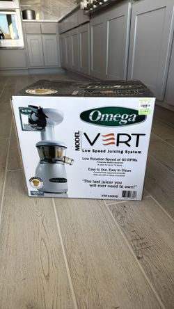 Omega VERT Low Speed Juicing System VRT330HD