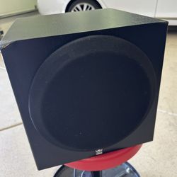 Yamaha 8” Subwoofer