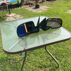 99 To 06 Side Mirrors  Chevy Truck 