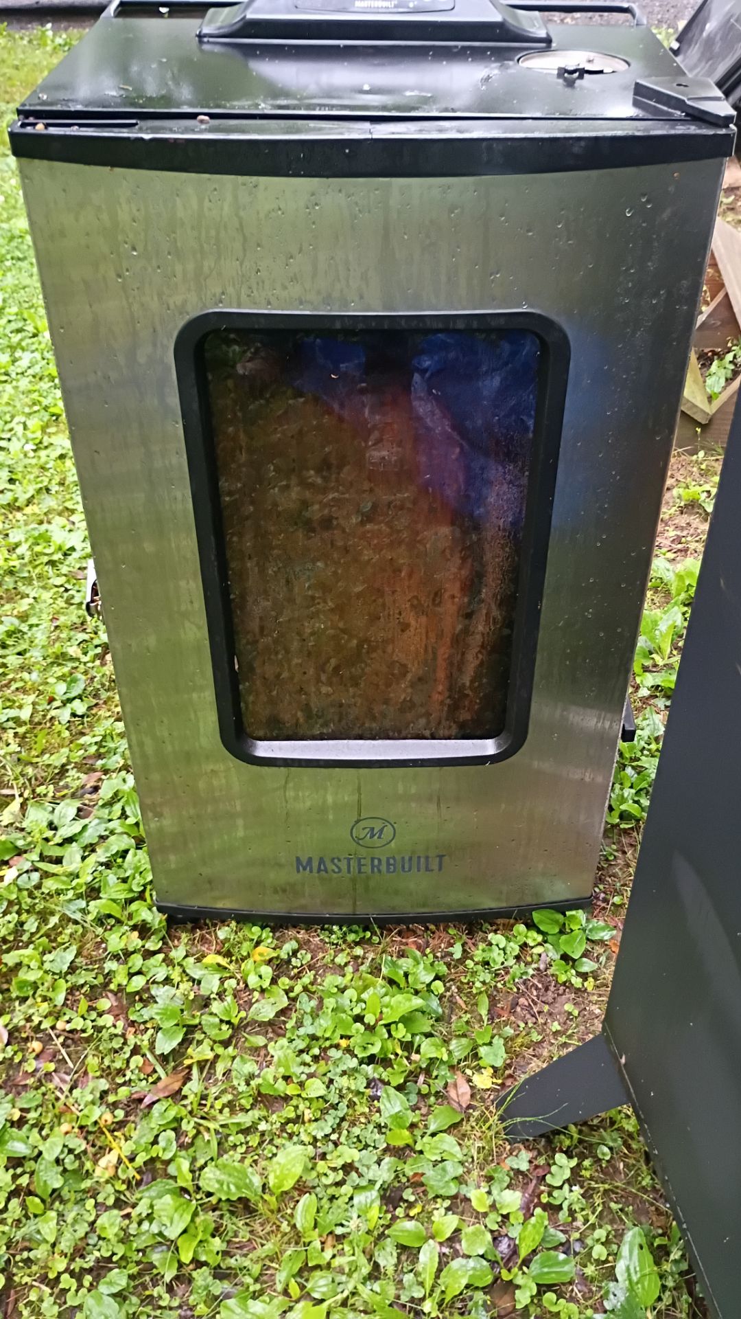 Masterbuilt Electric Smoker