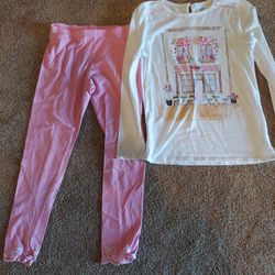 Crown & Ivy Size Large 
