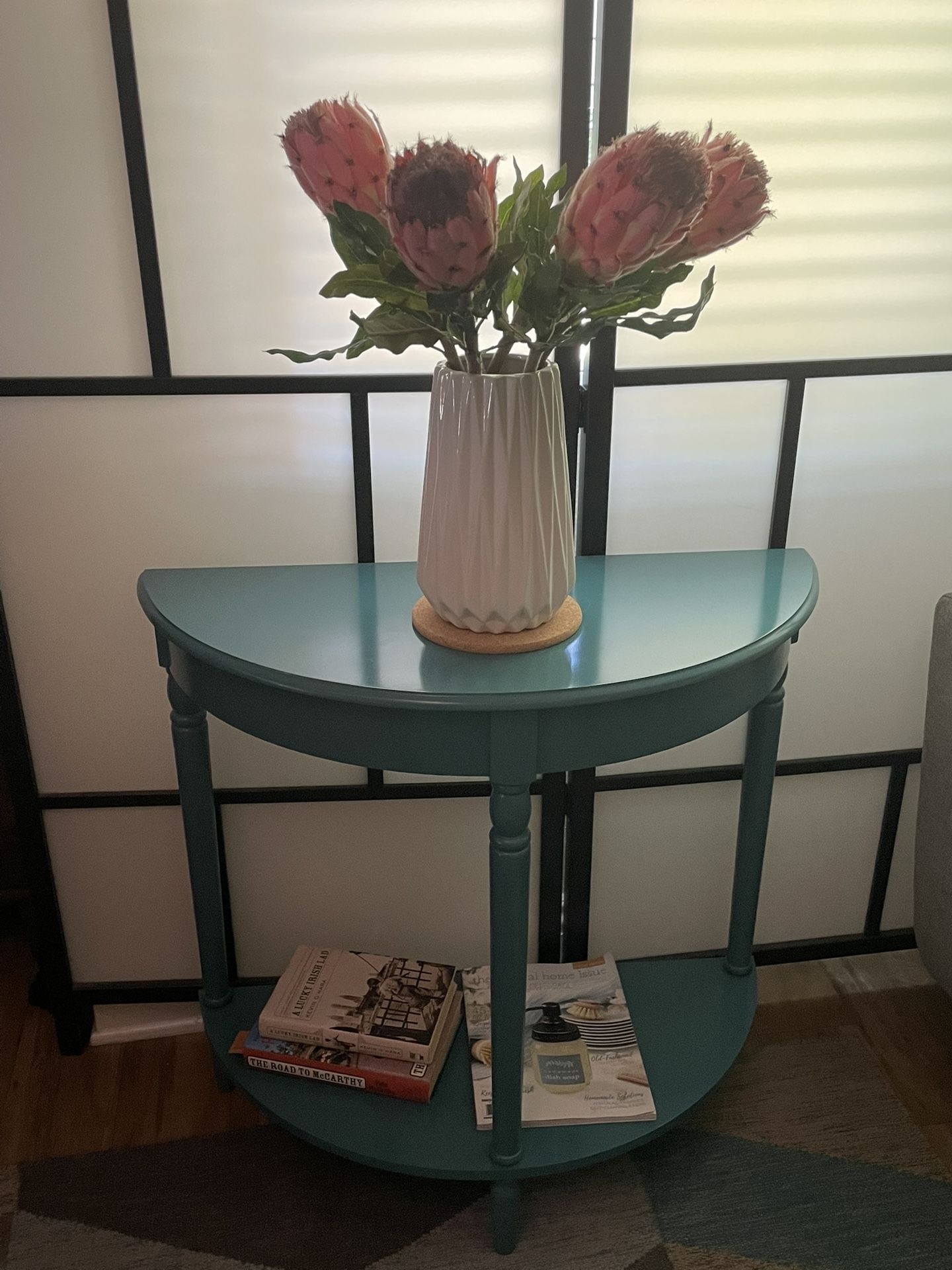 Table - Entry Table (Great Indoors or Porch/Balcony) Great for Plants