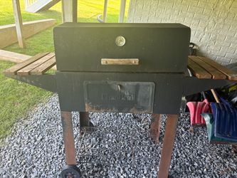 Charcoal grill