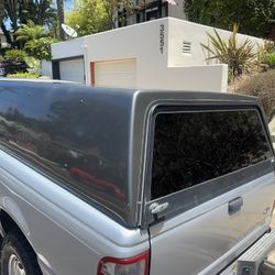 Camper shell. 6ft
