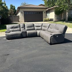 Modern Gray Reclining Sectional Couch – Power Recline