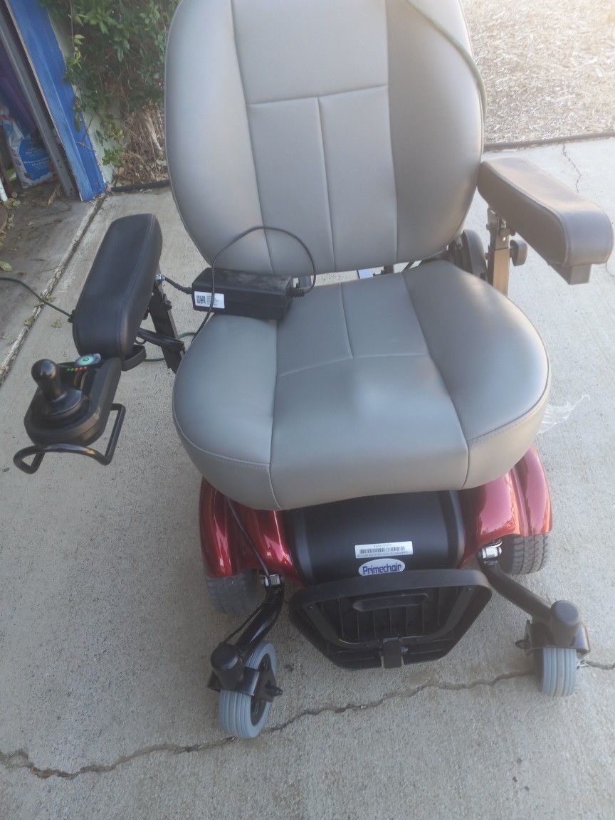 Dalton Power Chair Brand New All Accessories Included 