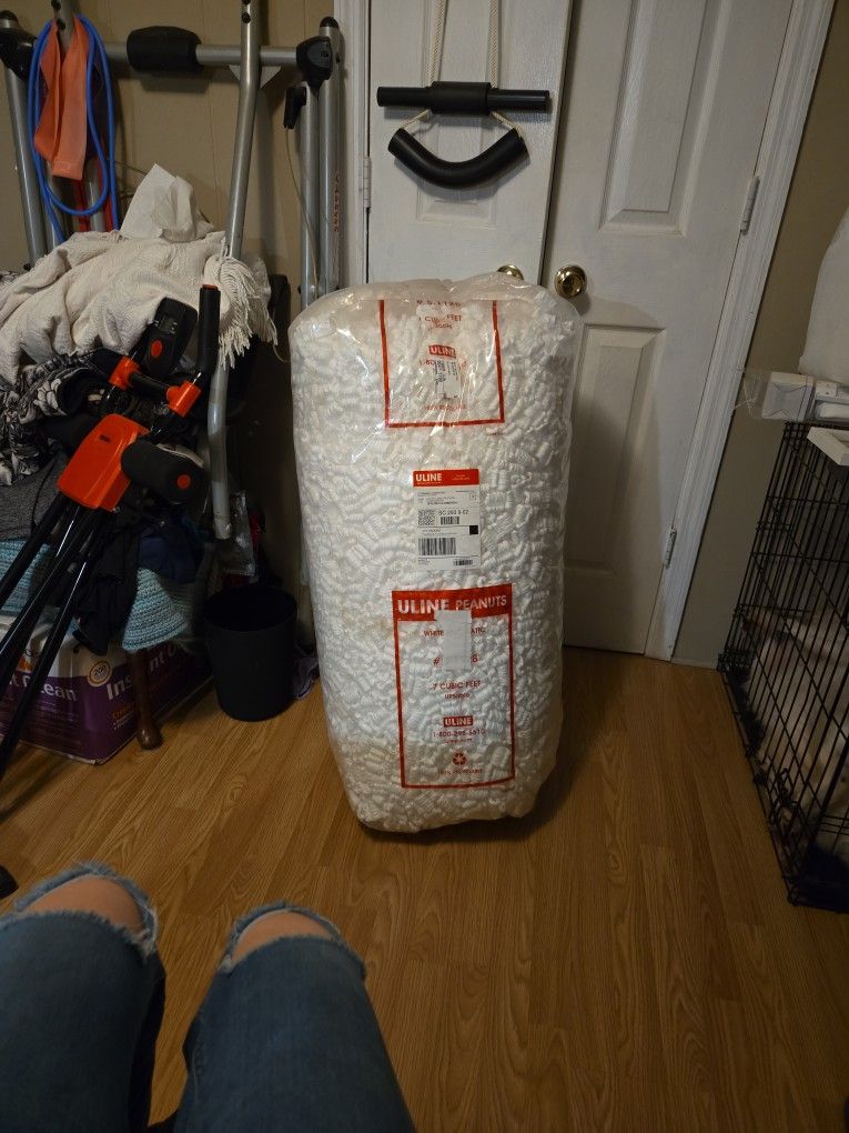 Packing Peanuts 