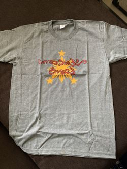 New Baybayin Alibata Filipino Three Stars And A Sun  “Pinoy Ako” Shirt Size Large