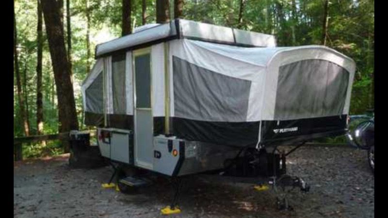 2007 Fleetwood Cobalt (element series) pop up camper/RV