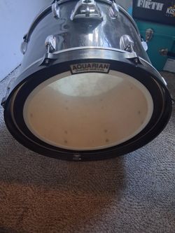 22 In. Tama Bass Drum