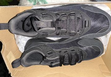 Under armour Men Shoes