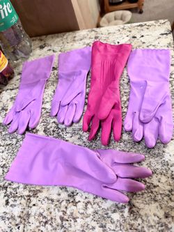 FREE: New Left-Hand Medium Playtex Gloves