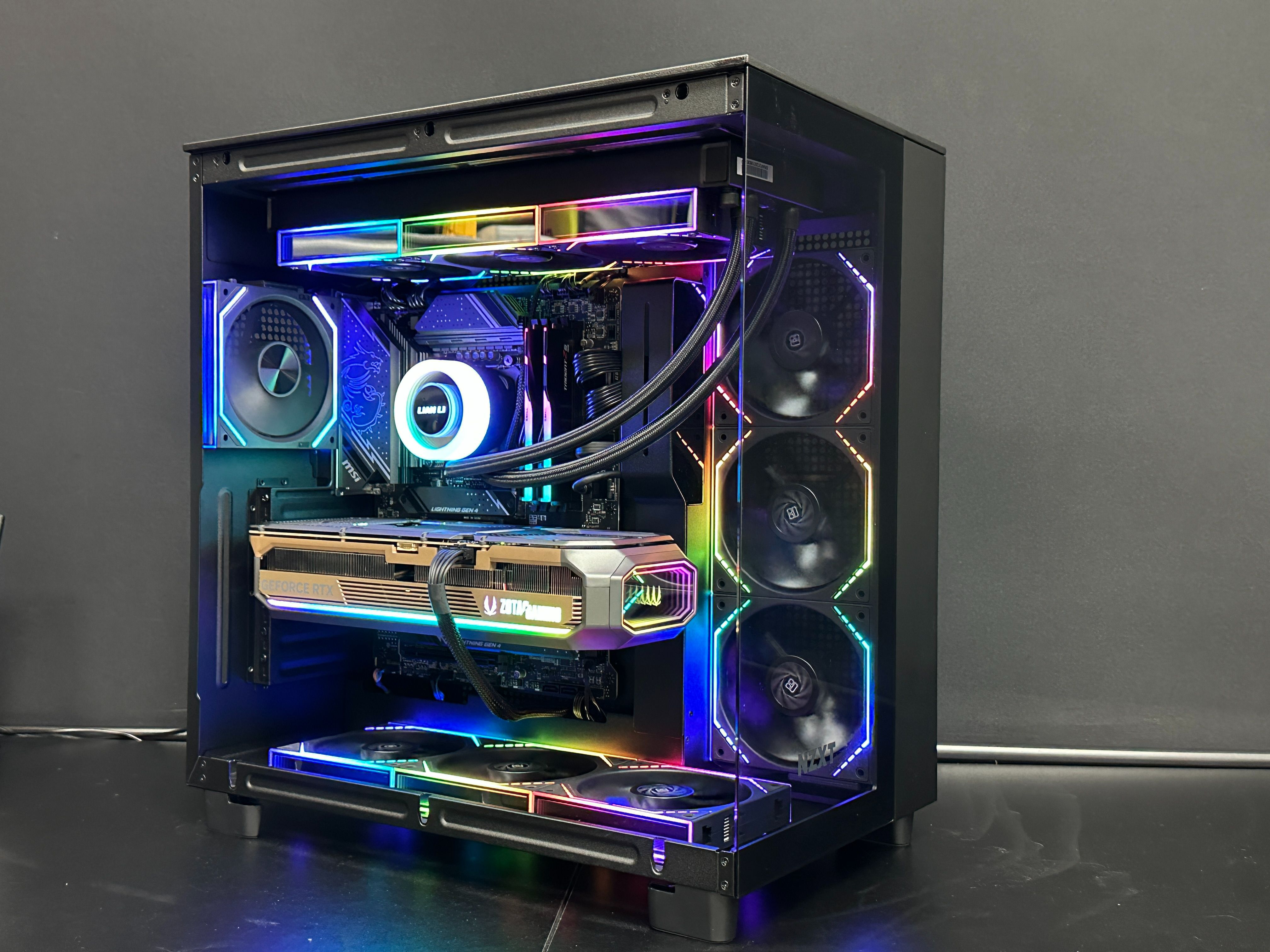 π¦ FOX 66 π¦ HIGH END CUSTOM GAMING PC | TOWER | DESKTOP | AMD RYZEN 7-9800X3D | 32 GB DDR5 RAM | 1 TB NVME SSD | NVIDIA RTX 5070 | WIN 11.