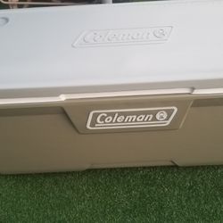Coleman Ice cooler