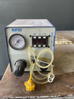 EFD Inc. 1400 Electronic Fluid Dispenser