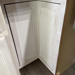 Lazy Suzan Corner Cabinet