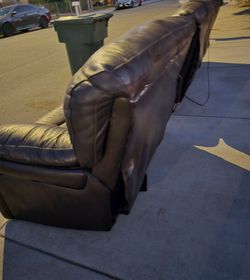 Free couch Free