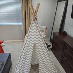 Kids Tent With Twinkle Lights 