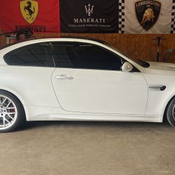 Bmw E92 M3 COMPETITION V8