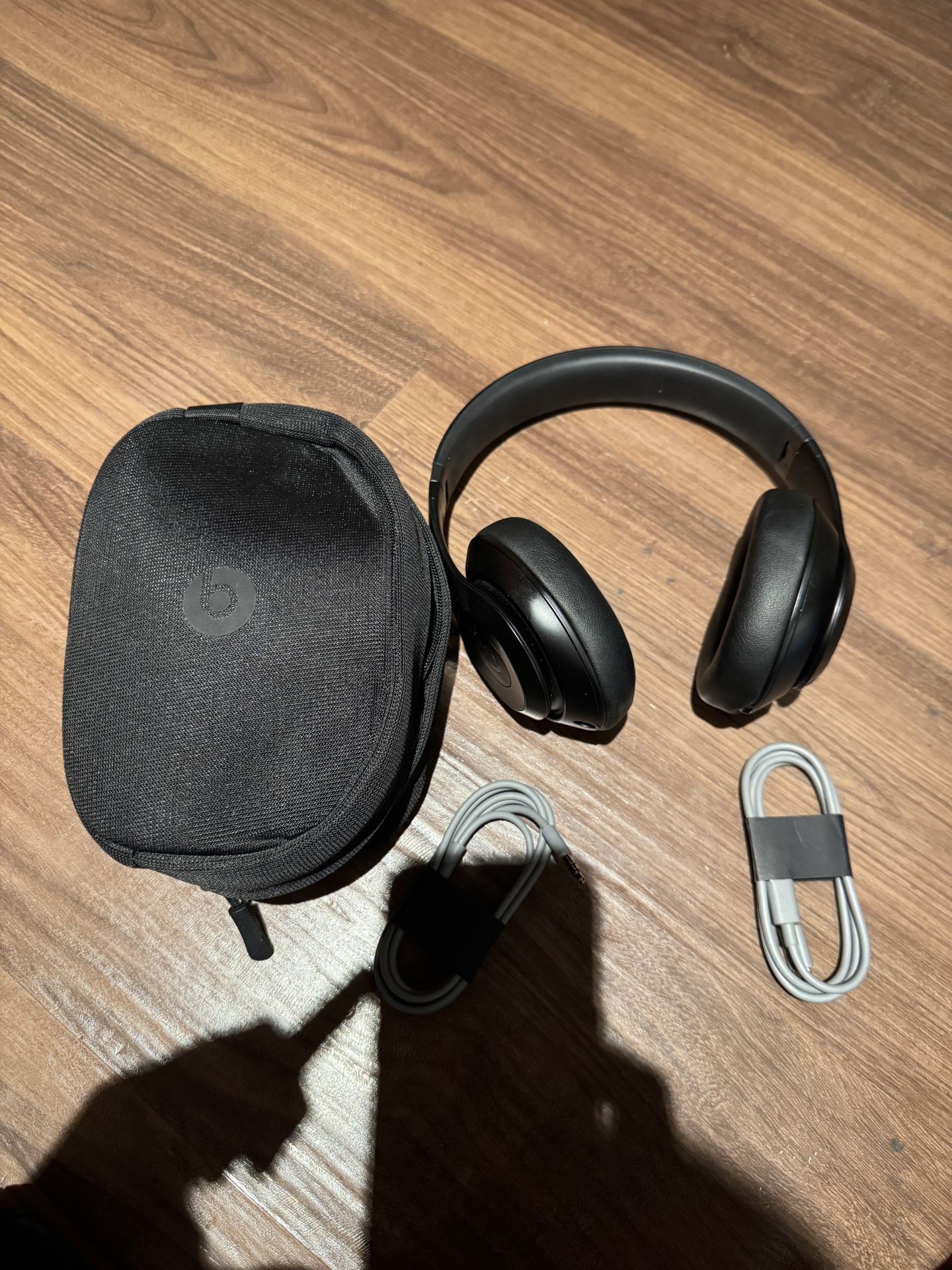 Beats Studio Pro Wireless Headphones - Black