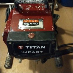 Titan 640 Airless Paint  Sprayer