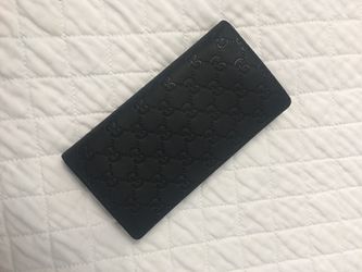 Men’s leather Gucci wallet