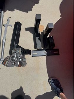 Hitch and connectors make me an offer all low. Ballers will be ignored.