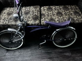 Custom lowrider bike