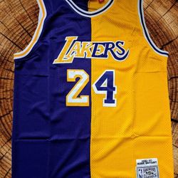 Los Angeles Lakers Jersey Kobe Bryant 