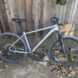 Mountain Bike XL