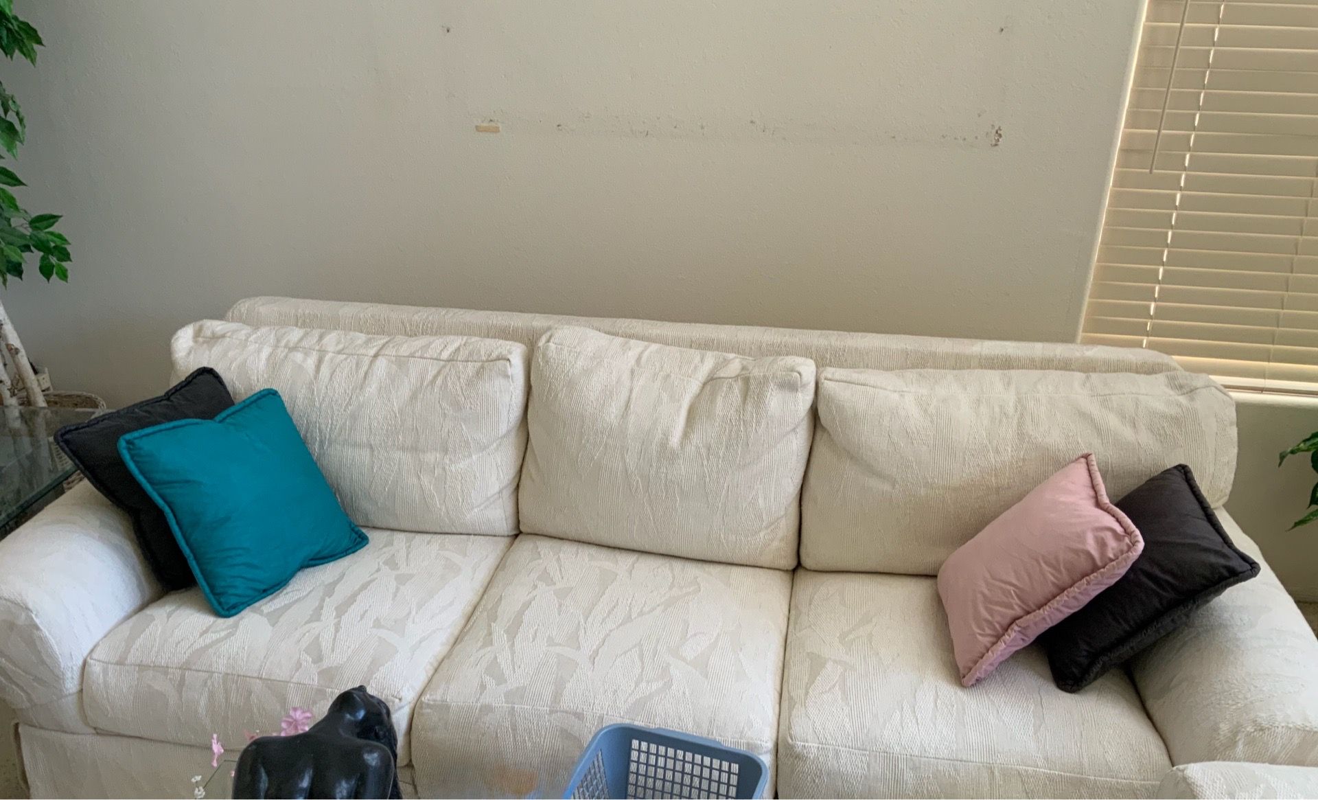 White Fabric Couch in great condition
