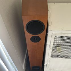 av 5140 speakers and sounds system 