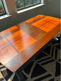 Thomasville coffee table