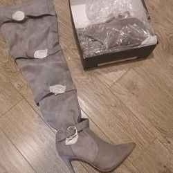 Brand New Women's Boots 