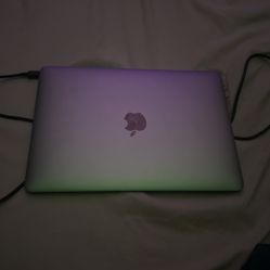 Apple MacBook 12" 2016 m3-6Y30 1.1GHz 8GB RAM 256GB SSD PC1424853