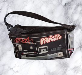 Really Cool 'BOOM Box' Bag!